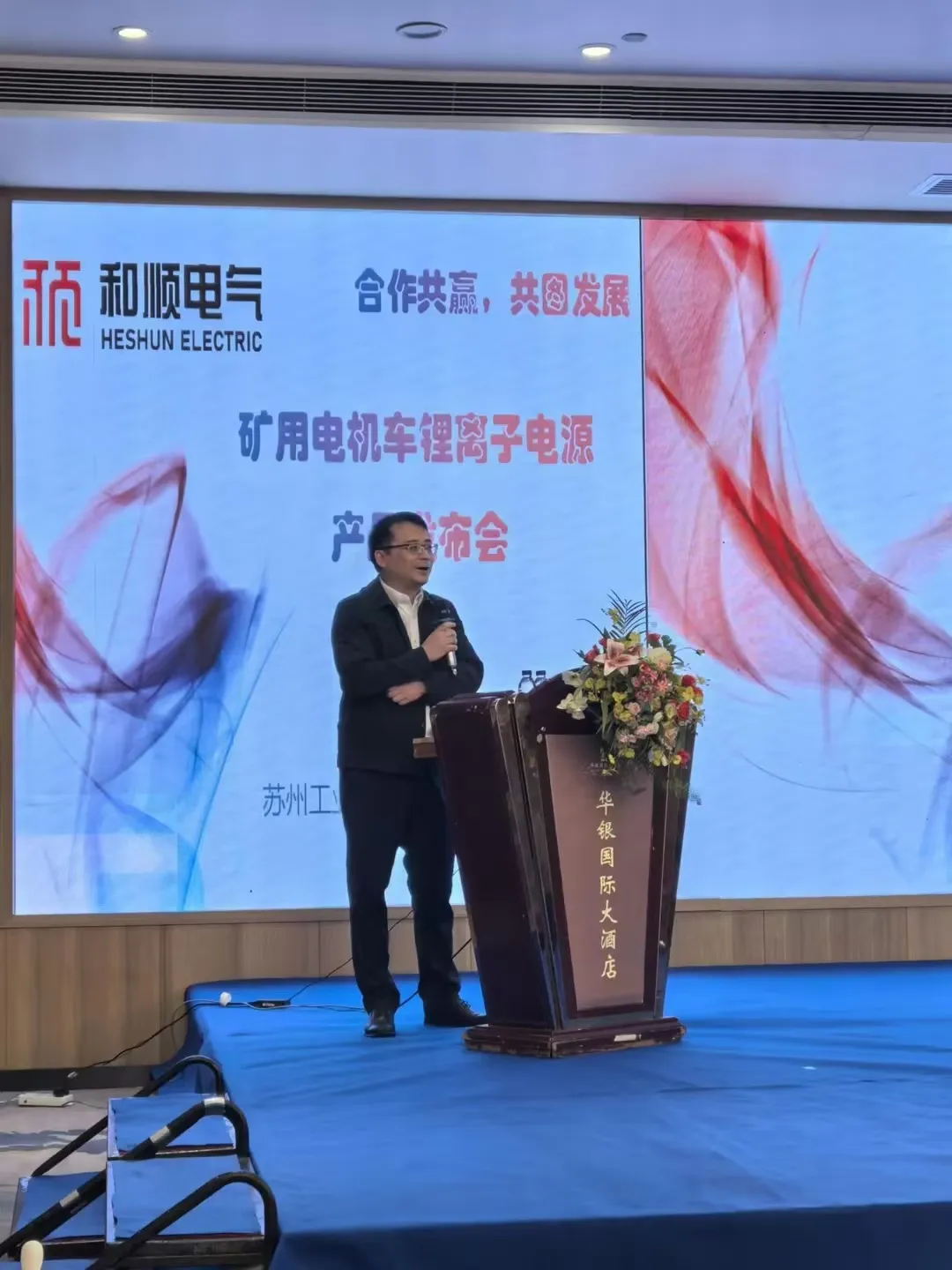 MK-吴庆龙流露山东男篮方针 感言假如小丁回来也打团队篮球_篮球_体育_